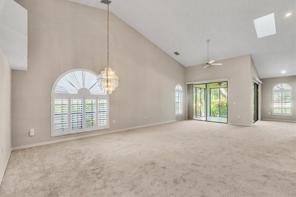 Sarasota, Florida, 34238, United States, 2 Bedrooms Bedrooms, ,2 BathroomsBathrooms,Residential,For Sale,1818711