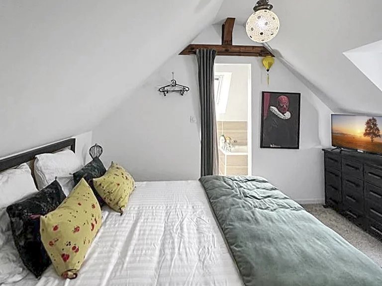 Trouville-sur-Mer, Normandy, 14360, FR, 7 Bedrooms Bedrooms, ,9 BathroomsBathrooms,Residential,For Sale,1672697