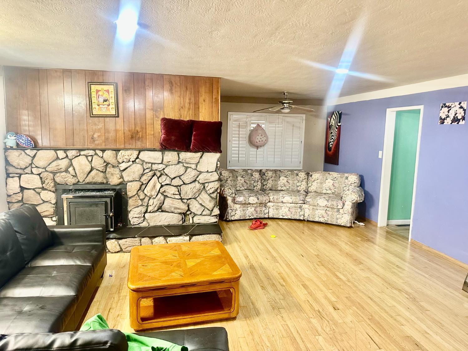 Lodi, California, 95240, United States, 3 Bedrooms Bedrooms, ,2 BathroomsBathrooms,Residential,For Sale,2009722