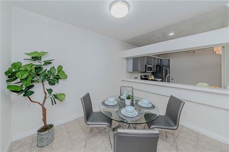 San Pedro, California, 90732, United States, 2 Bedrooms Bedrooms, ,3 BathroomsBathrooms,Residential,For Sale,1974009