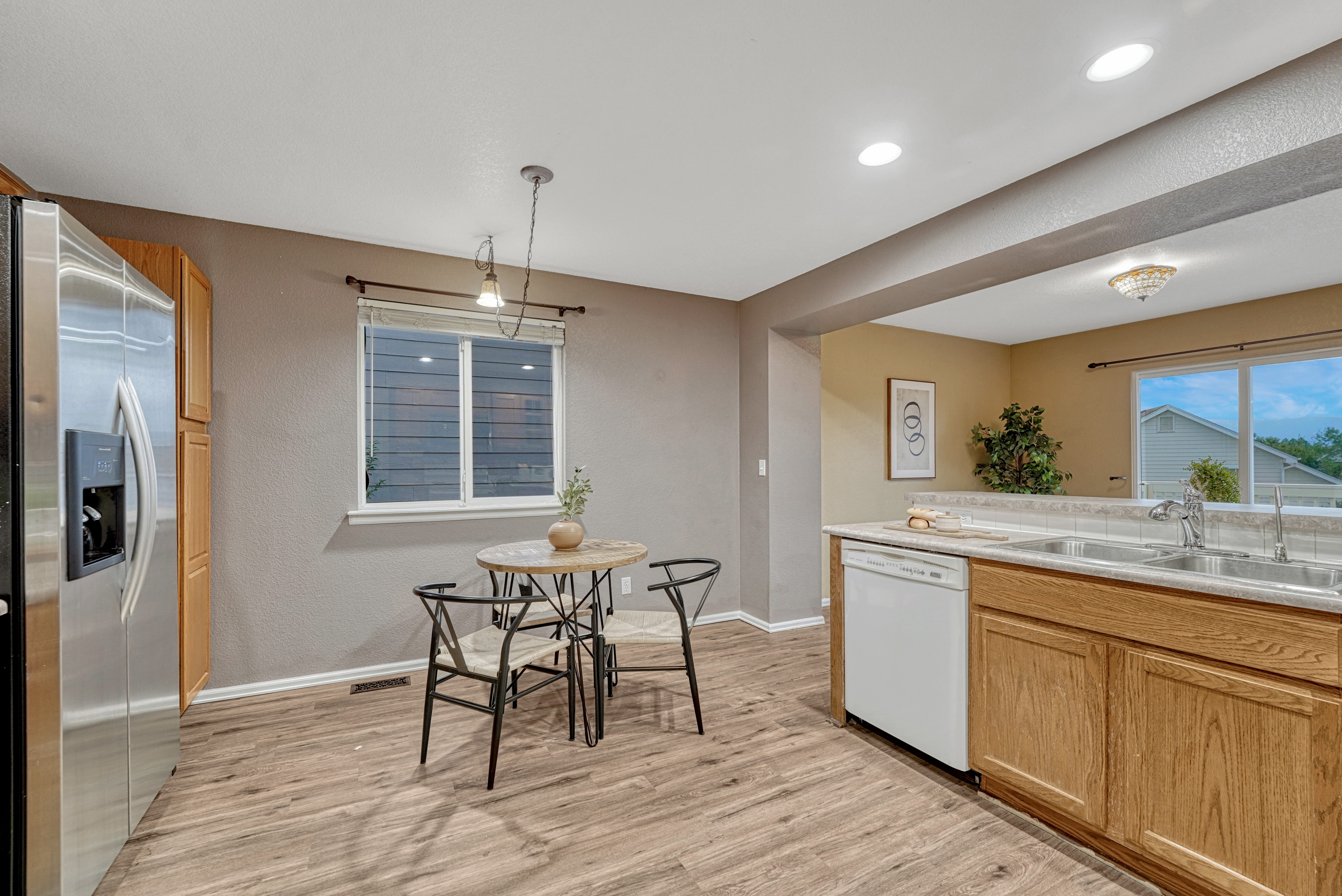  5126 Stone Fence Drive, Colorado Springs, CO, 80922 - 物件實景