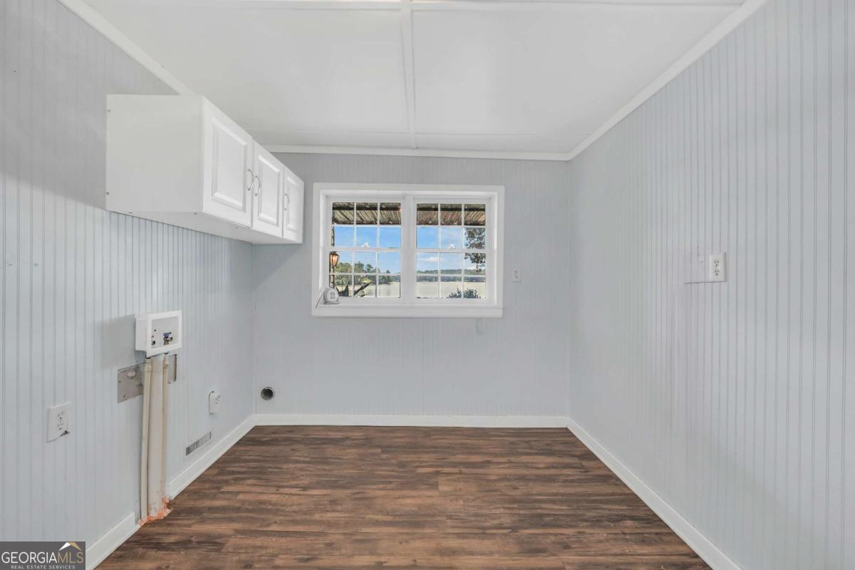 Jackson, Georgia, 30233, United States, 3 Bedrooms Bedrooms, ,2 BathroomsBathrooms,Residential,For Sale,1981672