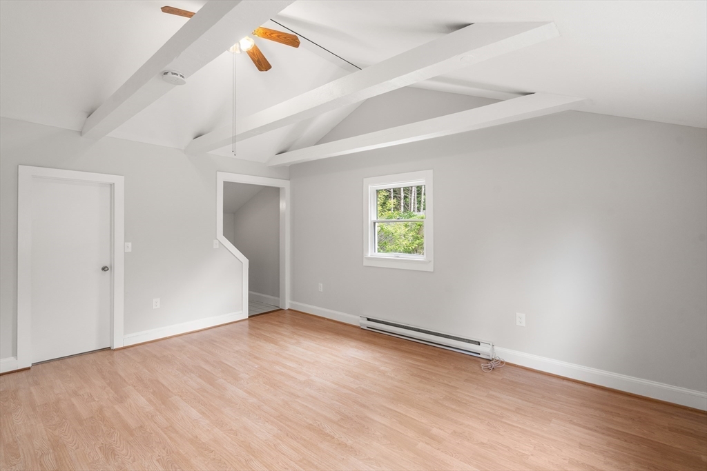 Barnstable, Massachusetts, 02601, United States, 4 Bedrooms Bedrooms, ,3 BathroomsBathrooms,Residential,For Sale,1826460