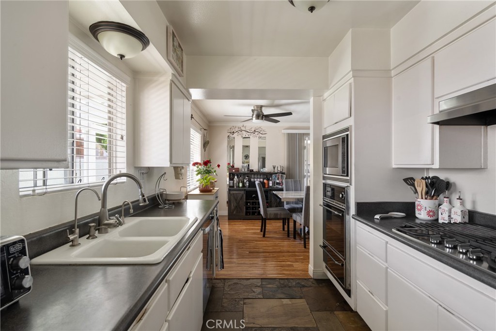 Corona, California, 92882, United States, 3 Bedrooms Bedrooms, ,2 BathroomsBathrooms,Residential,For Sale,2049175