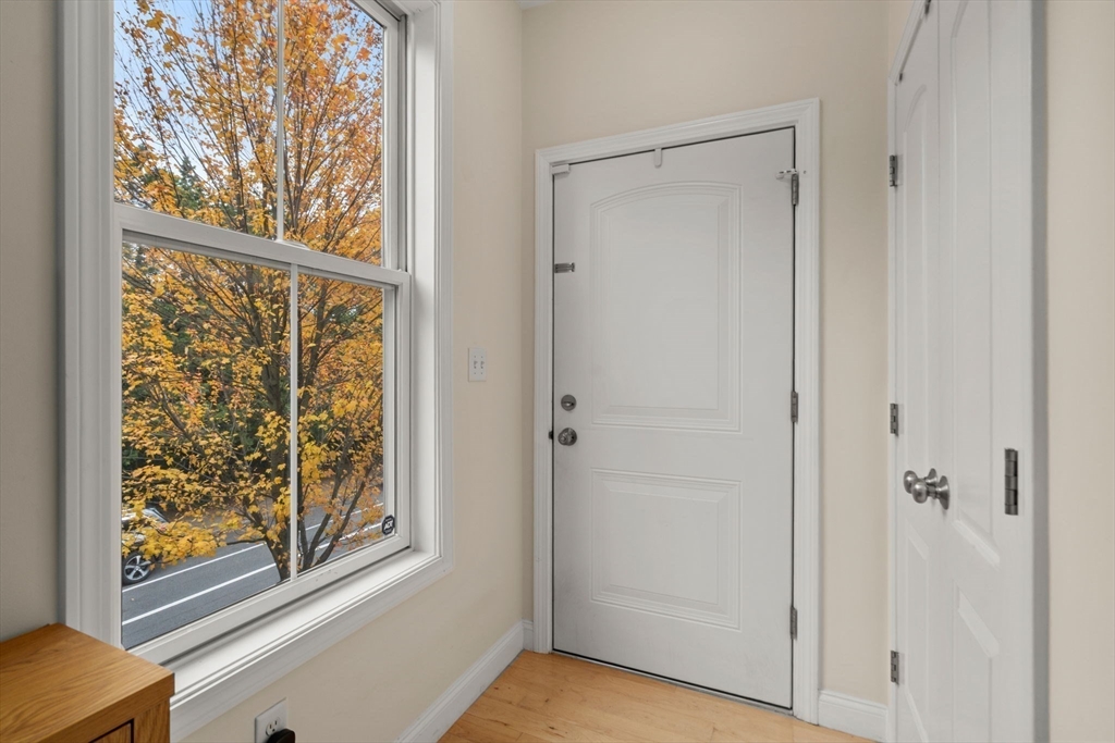 Boston, Massachusetts, 02128, United States, 3 Bedrooms Bedrooms, ,2 BathroomsBathrooms,Residential,For Sale,2002086