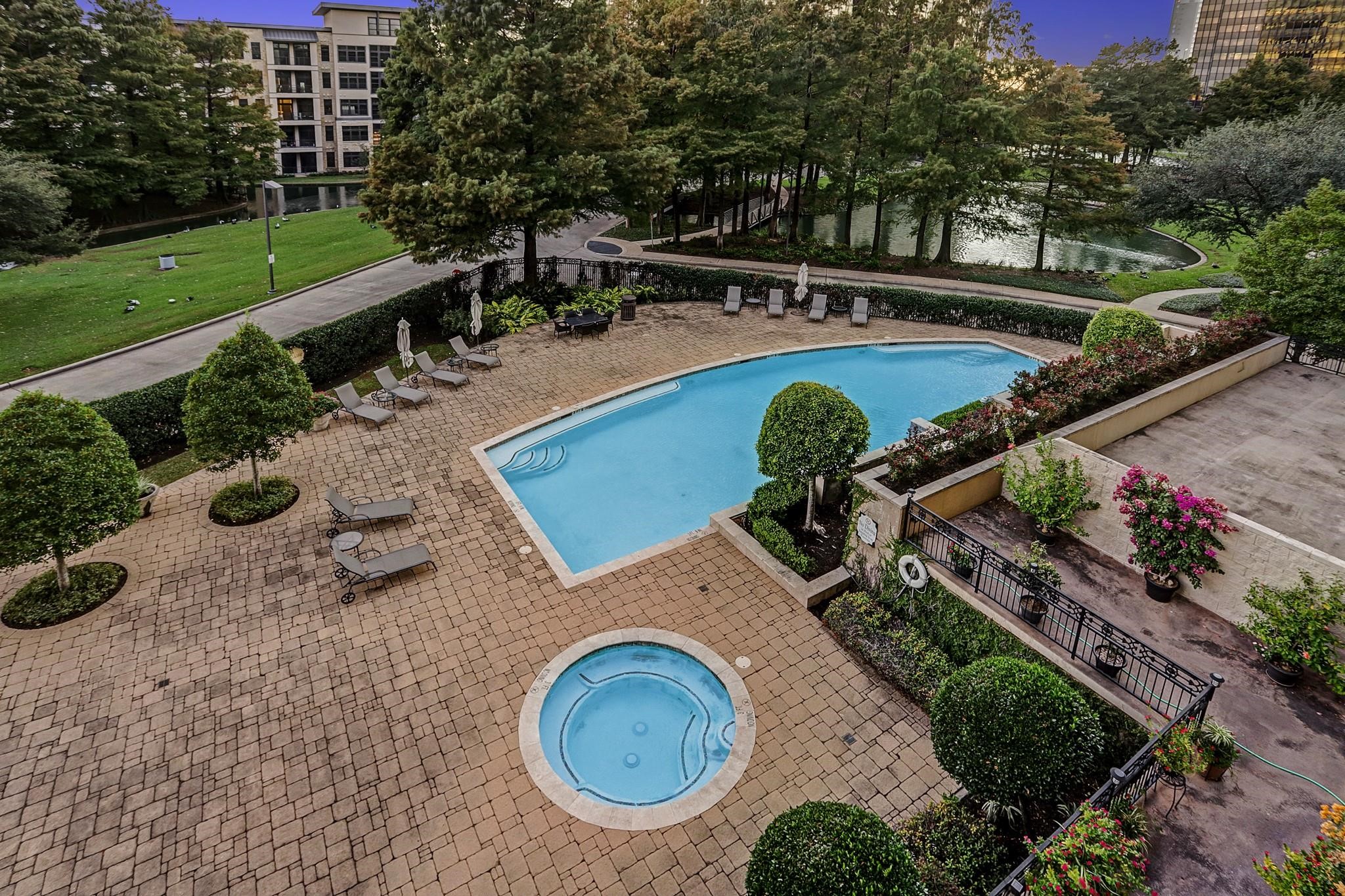  5005 Hidalgo Street #210 - 物件實景