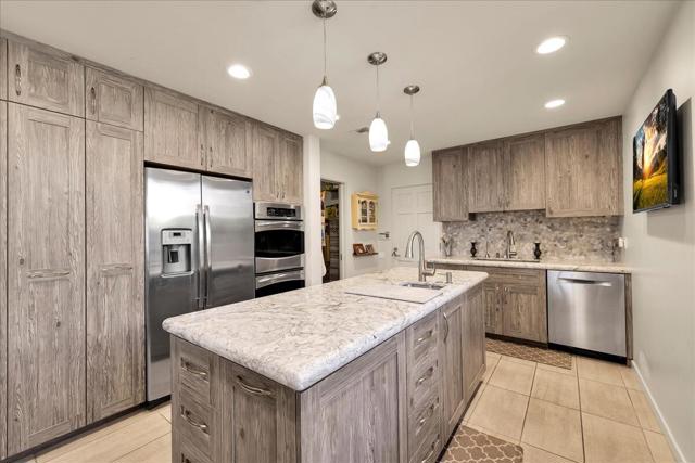 Indian Wells, California, 92210, United States, 3 Bedrooms Bedrooms, ,3 BathroomsBathrooms,Residential,For Sale,2024393