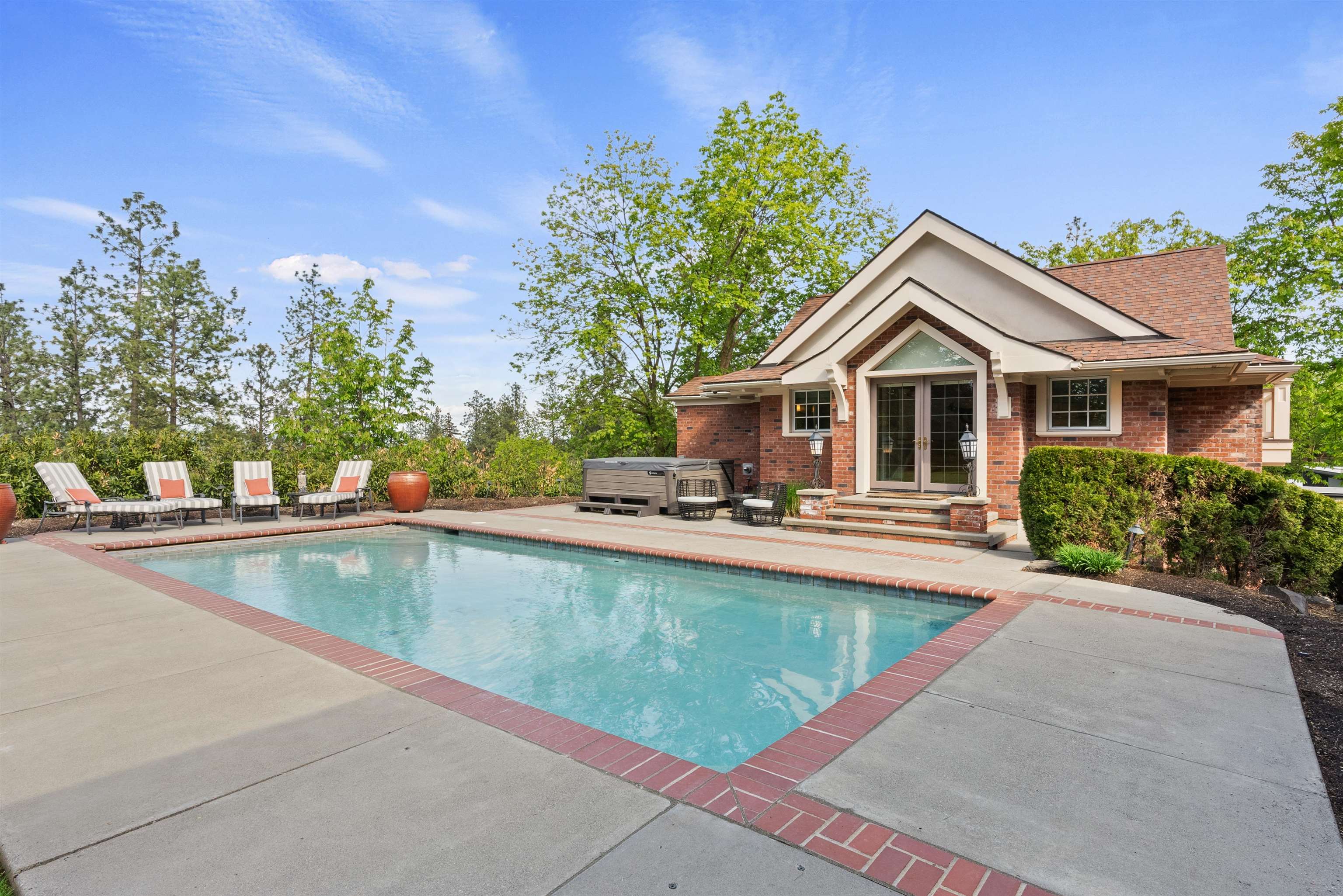 Spokane, Washington, 99203, United States, 4 Bedrooms Bedrooms, ,6 BathroomsBathrooms,Residential,For Sale,1793994