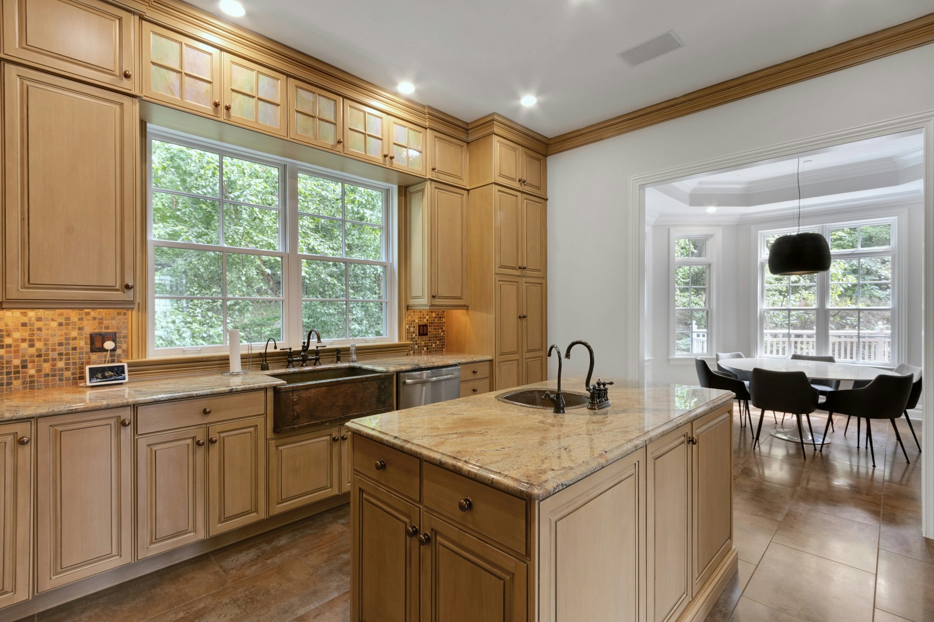  704 Heights Lane, Tenafly, NJ, 07670 - 物件實景