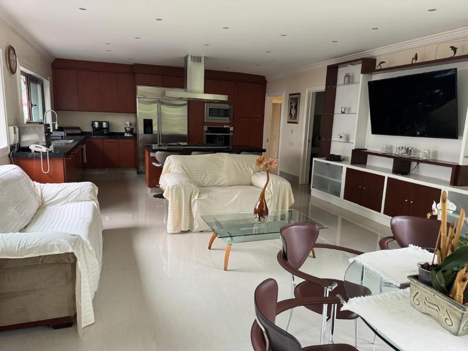 Lerma, Estado de méxico, 52005, Mexico, 5 Bedrooms Bedrooms, ,5 BathroomsBathrooms,Residential,For Sale,2003120