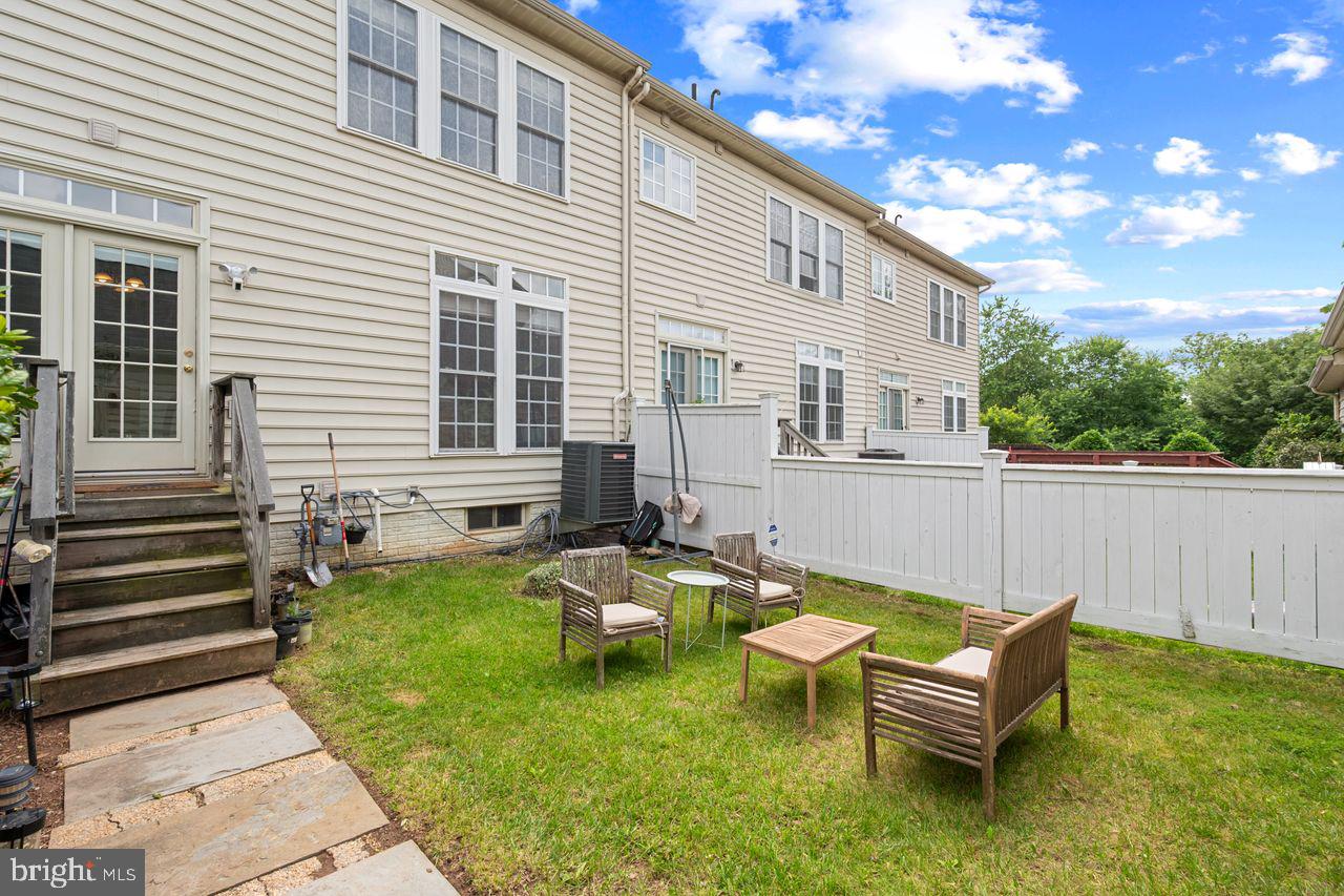 Clarksburg, Maryland, 20871, United States, 3 Bedrooms Bedrooms, ,3 BathroomsBathrooms,Residential,For Sale,1885588