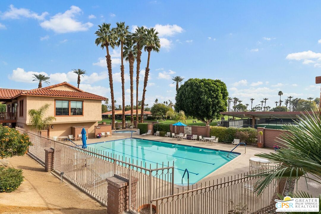 70 Majorca Dr, Rancho Mirage, California, 92270, United States, 3 Bedrooms Bedrooms, ,2 BathroomsBathrooms,Residential,For Sale,70 Majorca Dr,1609680