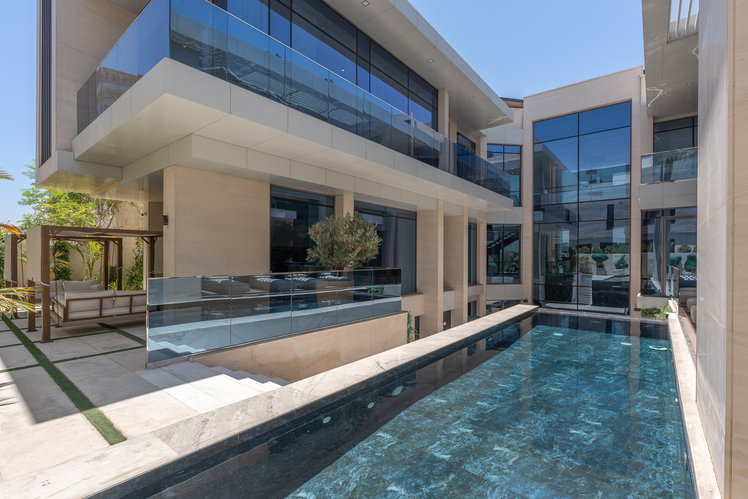  Breathtaking Custom-Built Mansion in Jumeirah - 物件實景