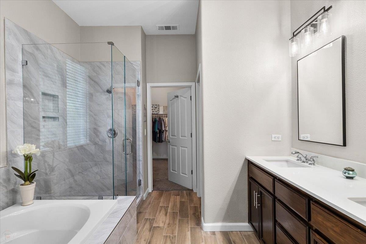 Copperopolis, California, 95228, United States, 2 Bedrooms Bedrooms, ,2 BathroomsBathrooms,Residential,For Sale,1826685