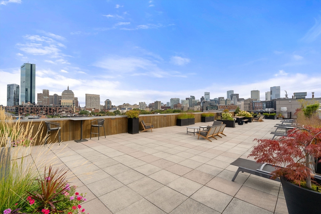 Boston, Massachusetts, 02118, United States, 1 Bedroom Bedrooms, ,1 BathroomBathrooms,Residential,For Sale,1950735