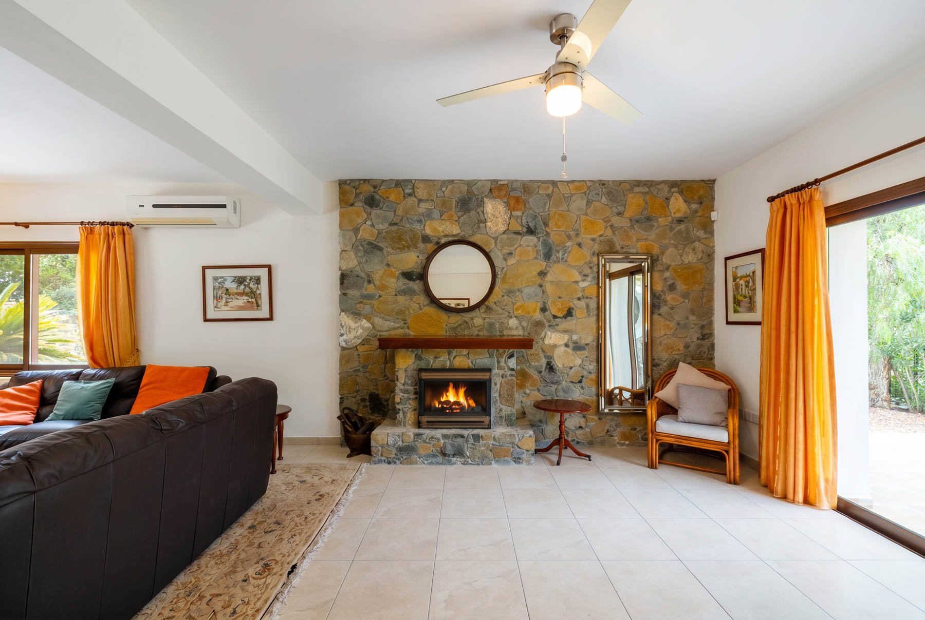  5 Bedroom Stone Villa with Pool near Troodos in Moniatis, Limassol - 物件實景
