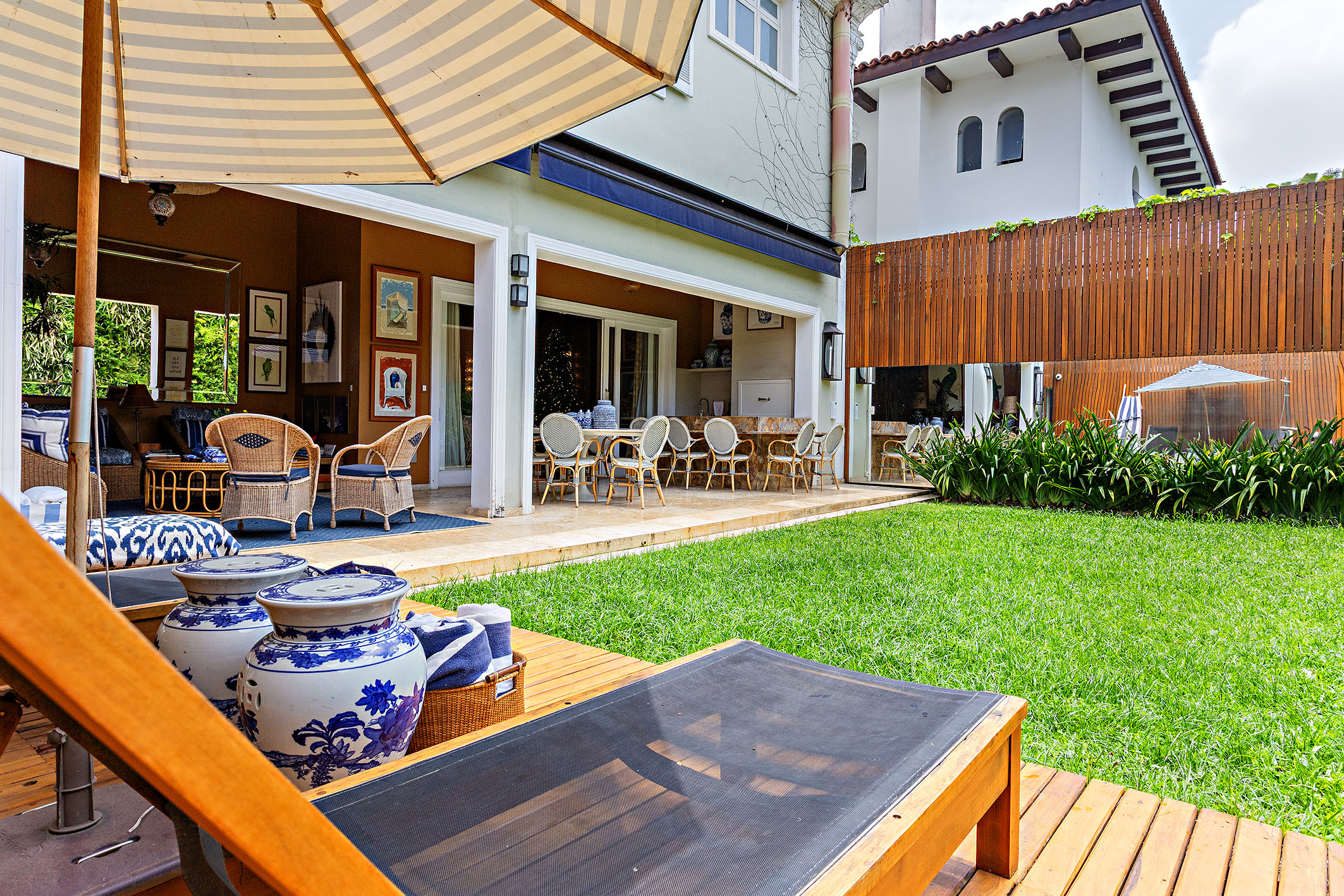  Residence by Bi Crisóstomo with Sig Bergamin décor in Jardim Europa - 物件實景