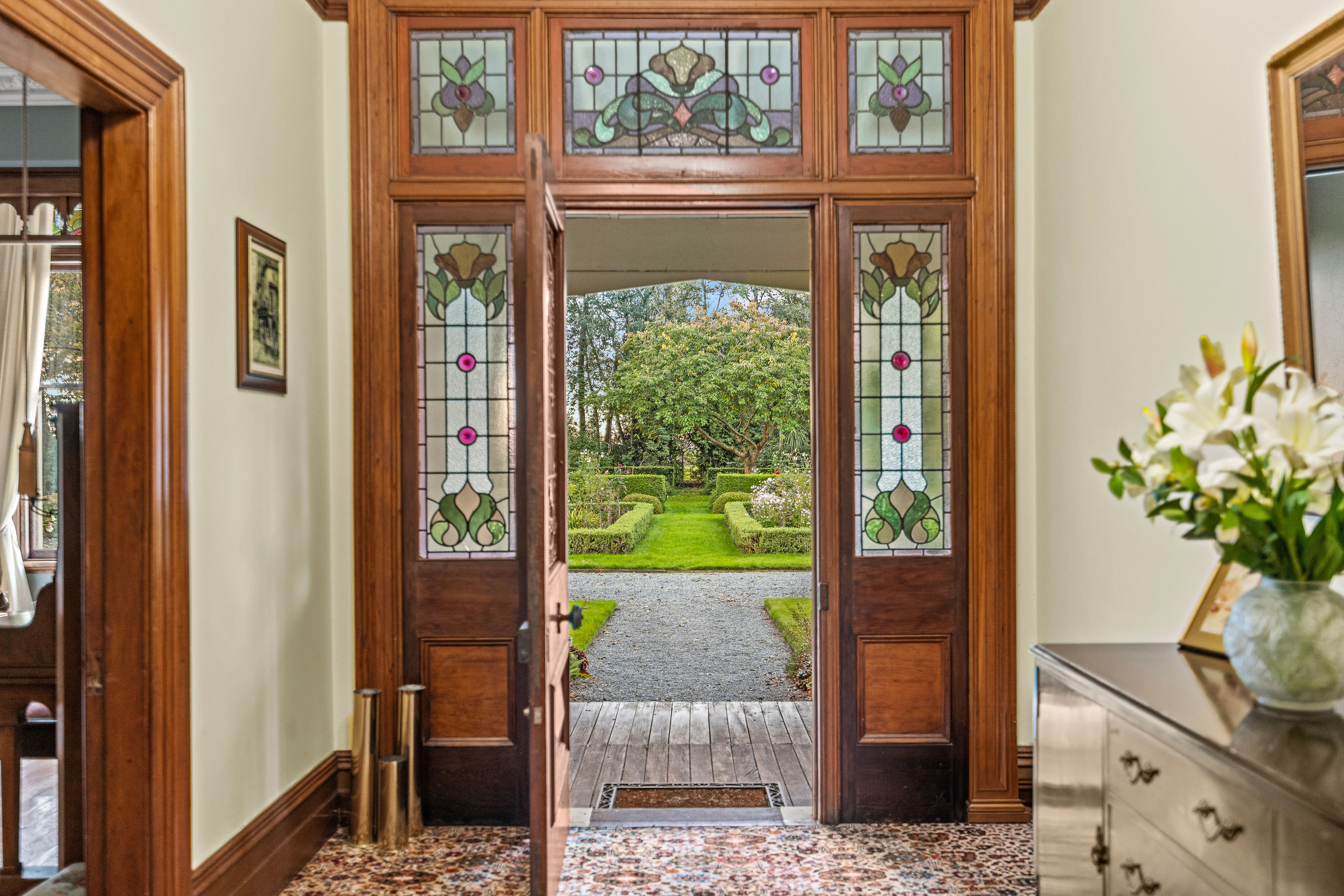  Landmark Homestead rezoned with substantial landbank - 物件實景