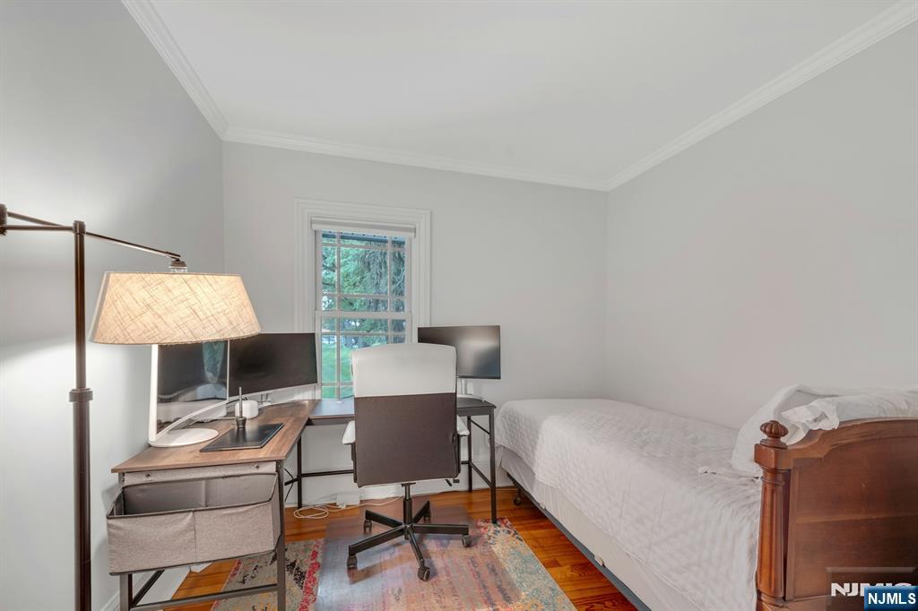 Ramsey, New Jersey, 07446, United States, 6 Bedrooms Bedrooms, ,5 BathroomsBathrooms,Residential,For Sale,1847263