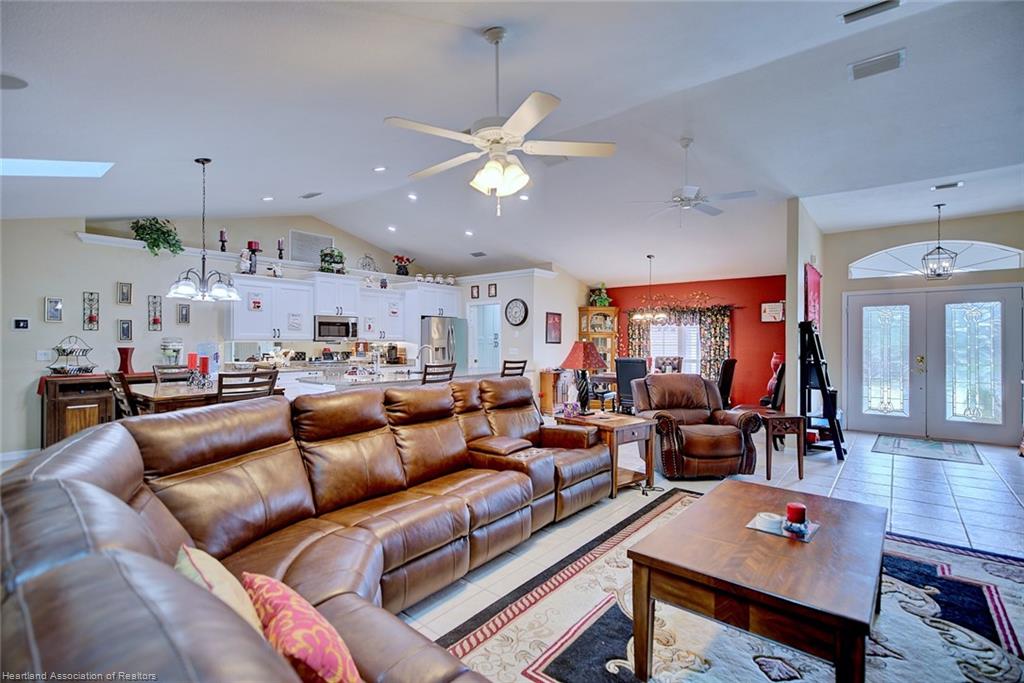 Sebring, Florida, 33872, United States, 4 Bedrooms Bedrooms, ,3 BathroomsBathrooms,Residential,For Sale,1978769