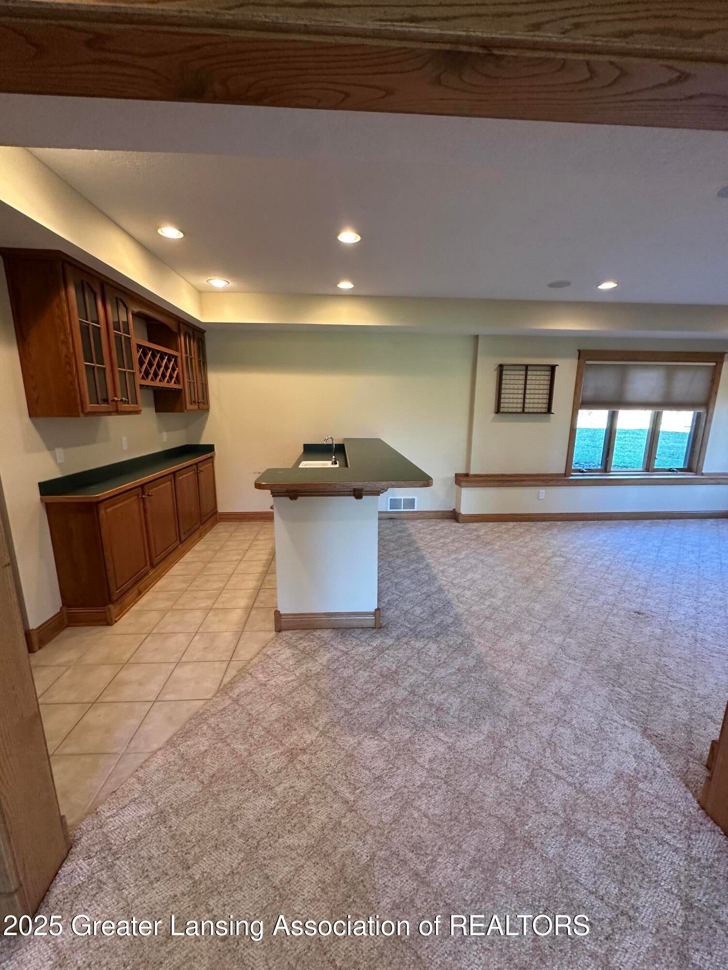 Lansing, Michigan, 48917, United States, 3 Bedrooms Bedrooms, ,4 BathroomsBathrooms,Residential,For Sale,1995579