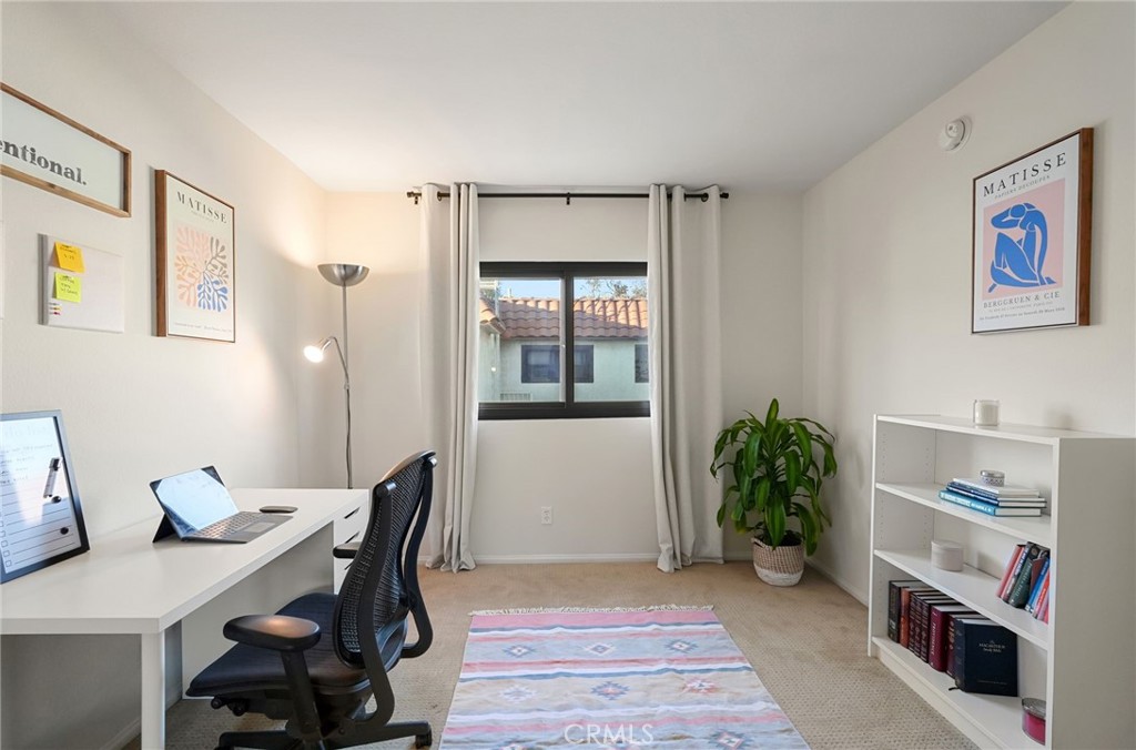 Lake Balboa, California, 91406, United States, 3 Bedrooms Bedrooms, ,3 BathroomsBathrooms,Residential,For Sale,1992024