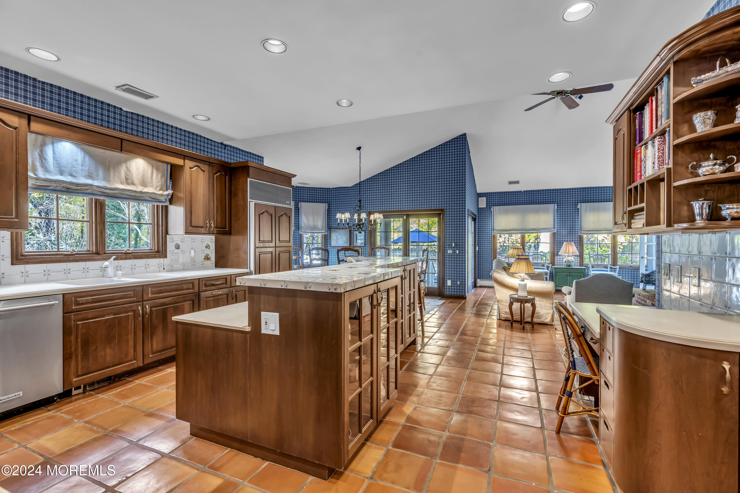 West Allenhurst, New Jersey, 07711, United States, 4 Bedrooms Bedrooms, ,6 BathroomsBathrooms,Residential,For Sale,2003191