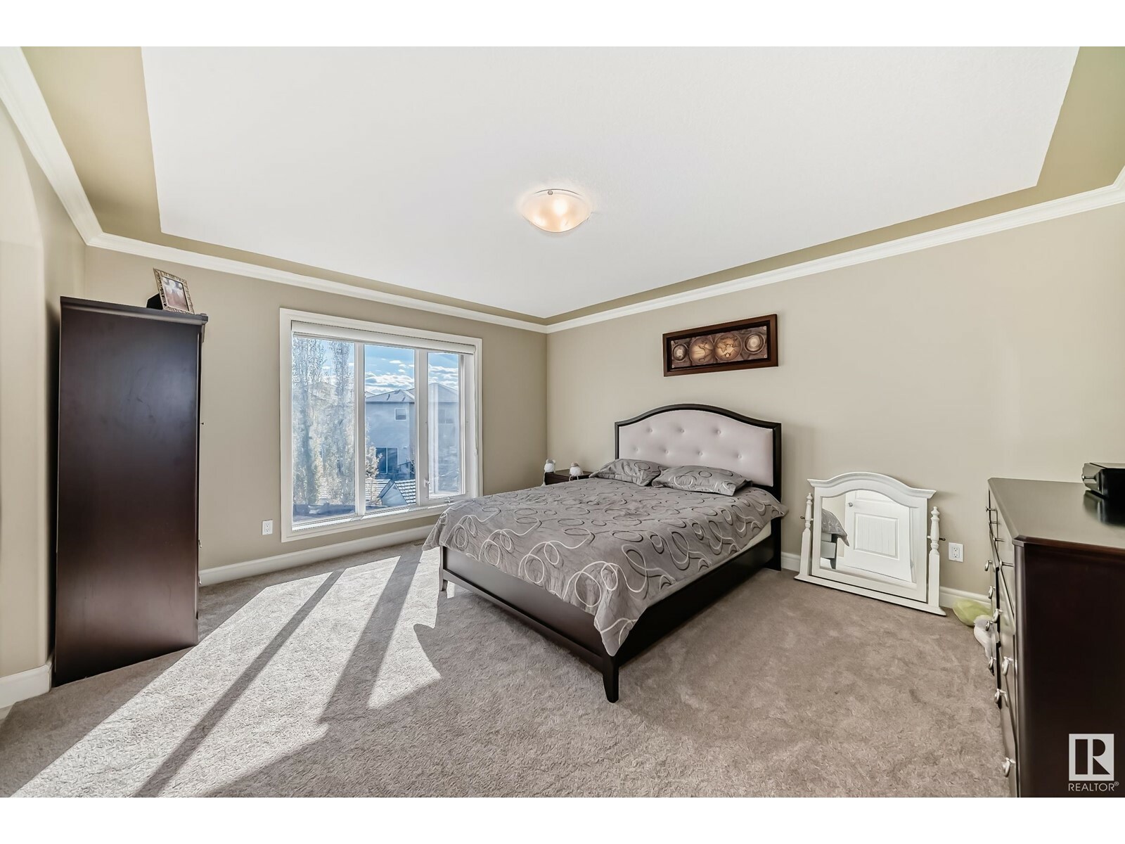 EDMONTON, Alberta, T5A 3V4, CA, 4 Bedrooms Bedrooms, ,4 BathroomsBathrooms,Residential,For Sale,1837785
