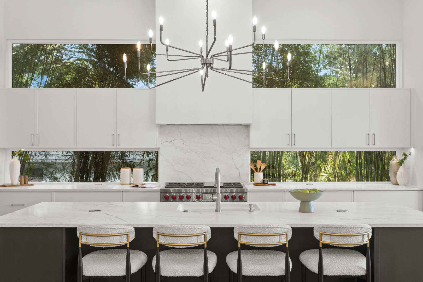 Tampa, Florida, 33629, United States, 5 Bedrooms Bedrooms, ,7 BathroomsBathrooms,Residential,For Sale,1993853