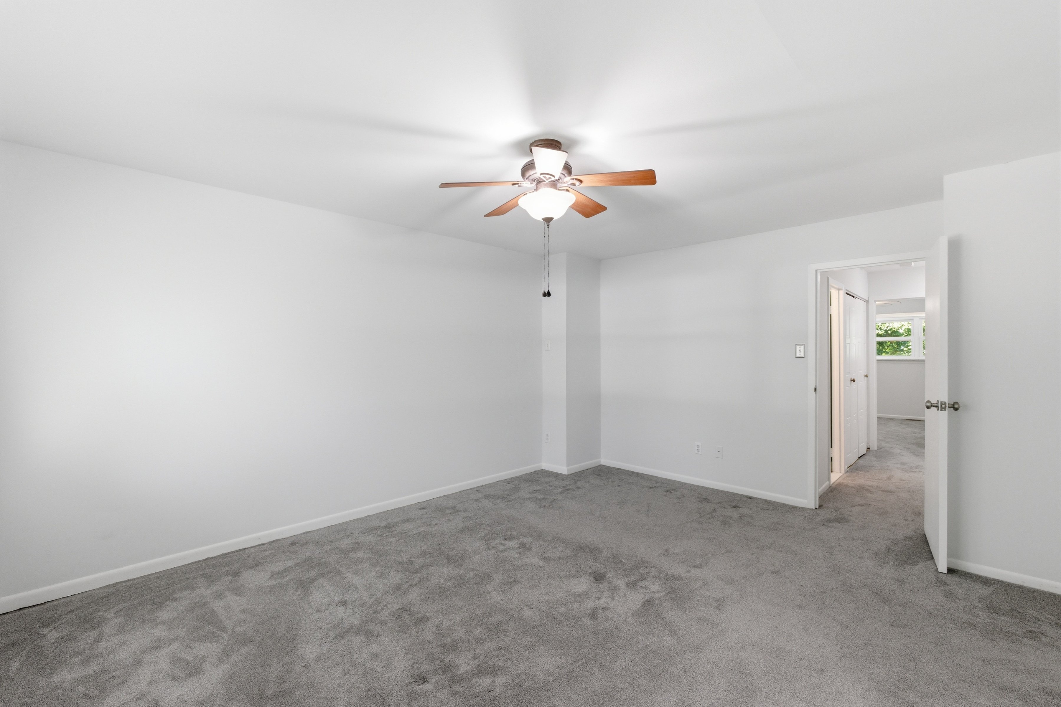  289 Shawmont Avenue #E, Philadelphia, PA 19128 - 物件實景