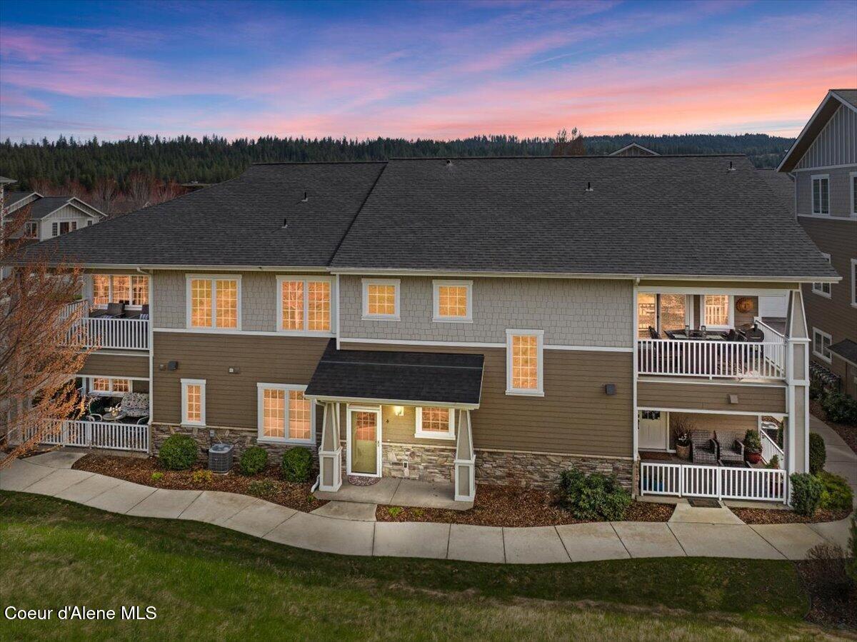 Coeur D'alene, Idaho, 83814, United States, 2 Bedrooms Bedrooms, ,1 BathroomBathrooms,Residential,For Sale,1761897