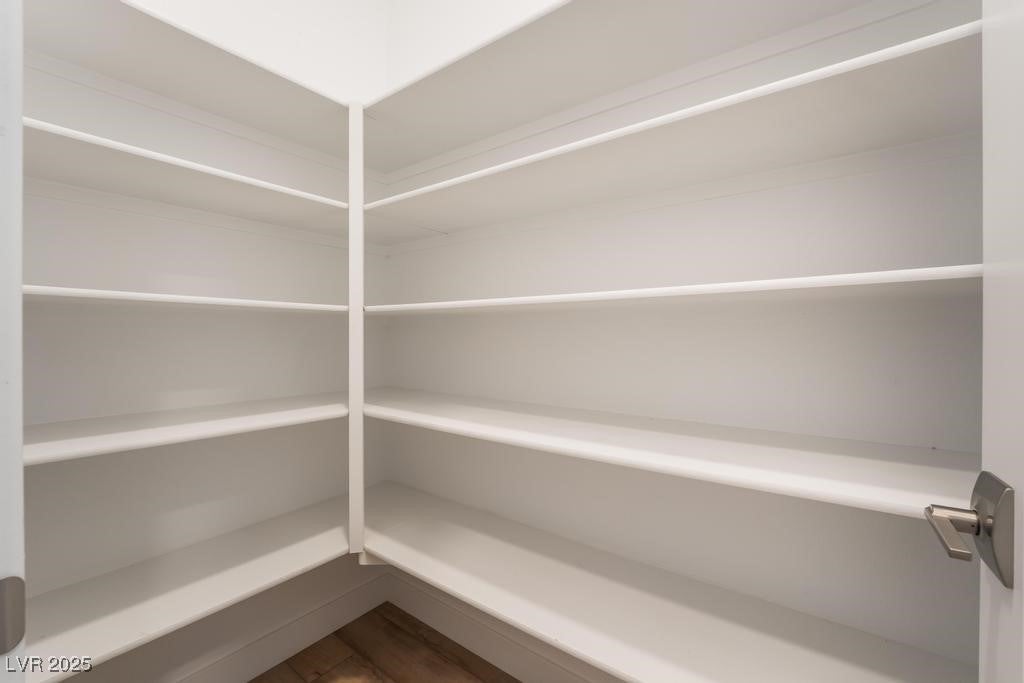 Las Vegas, Nevada, 89138, United States, 4 Bedrooms Bedrooms, ,4 BathroomsBathrooms,Residential,For Sale,1981768