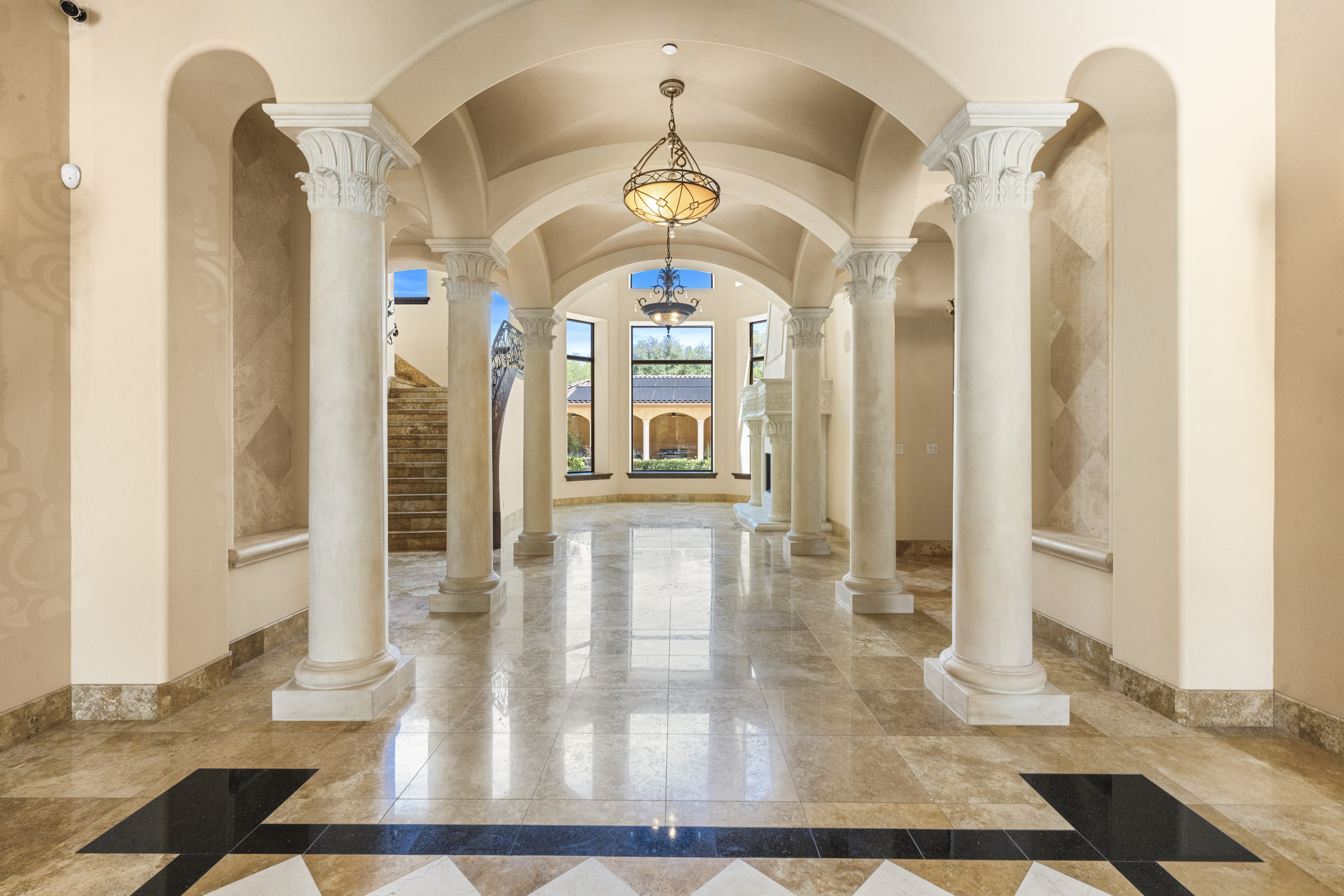  9220 Tuscany Oaks Court, Granite Bay, CA 95746 - 物件實景