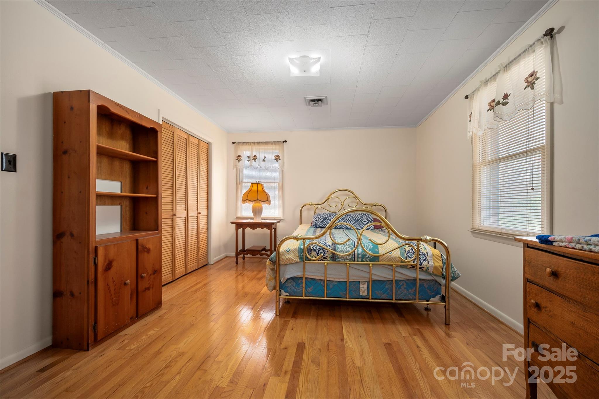 Rutherfordton, North Carolina, 28139, United States, 3 Bedrooms Bedrooms, ,2 BathroomsBathrooms,Residential,For Sale,1932677