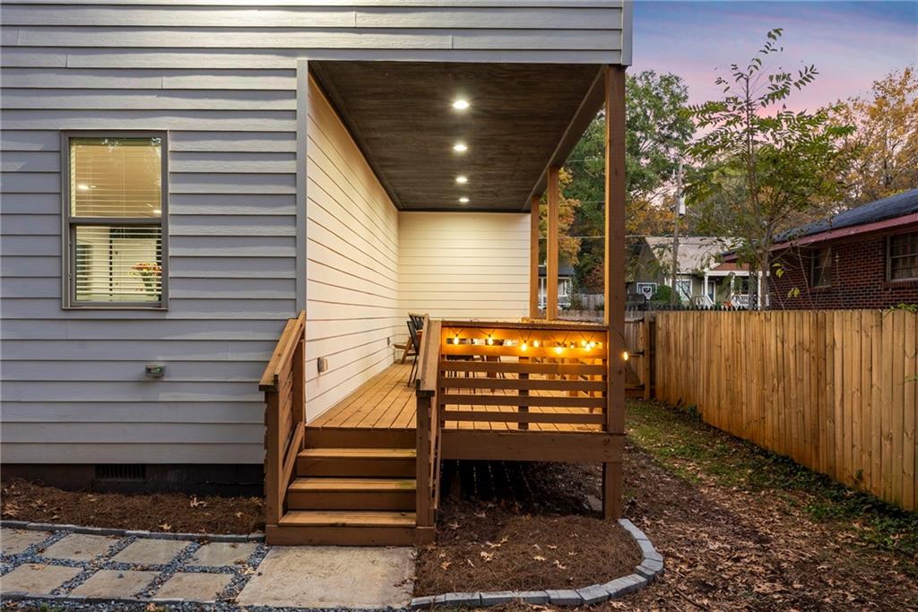 Atlanta, Georgia, 30317, United States, 5 Bedrooms Bedrooms, ,4 BathroomsBathrooms,Residential,For Sale,1989544