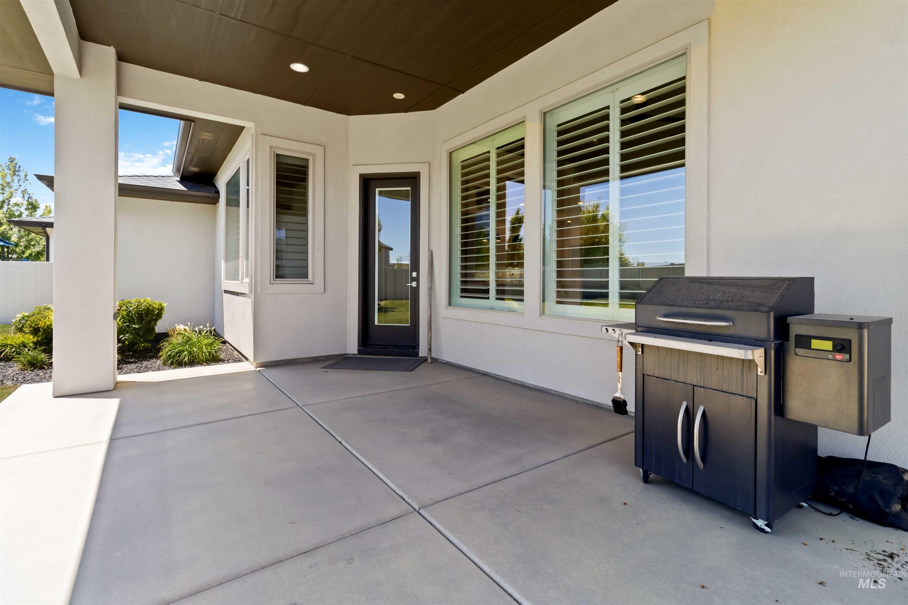 Meridian, Idaho, 83642, United States, 3 Bedrooms Bedrooms, ,3 BathroomsBathrooms,Residential,For Sale,1890290