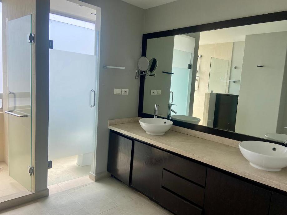 Huixquilucan, Estado de méxico, 52774, Mexico, 3 Bedrooms Bedrooms, ,3 BathroomsBathrooms,Residential,For Sale,1850063