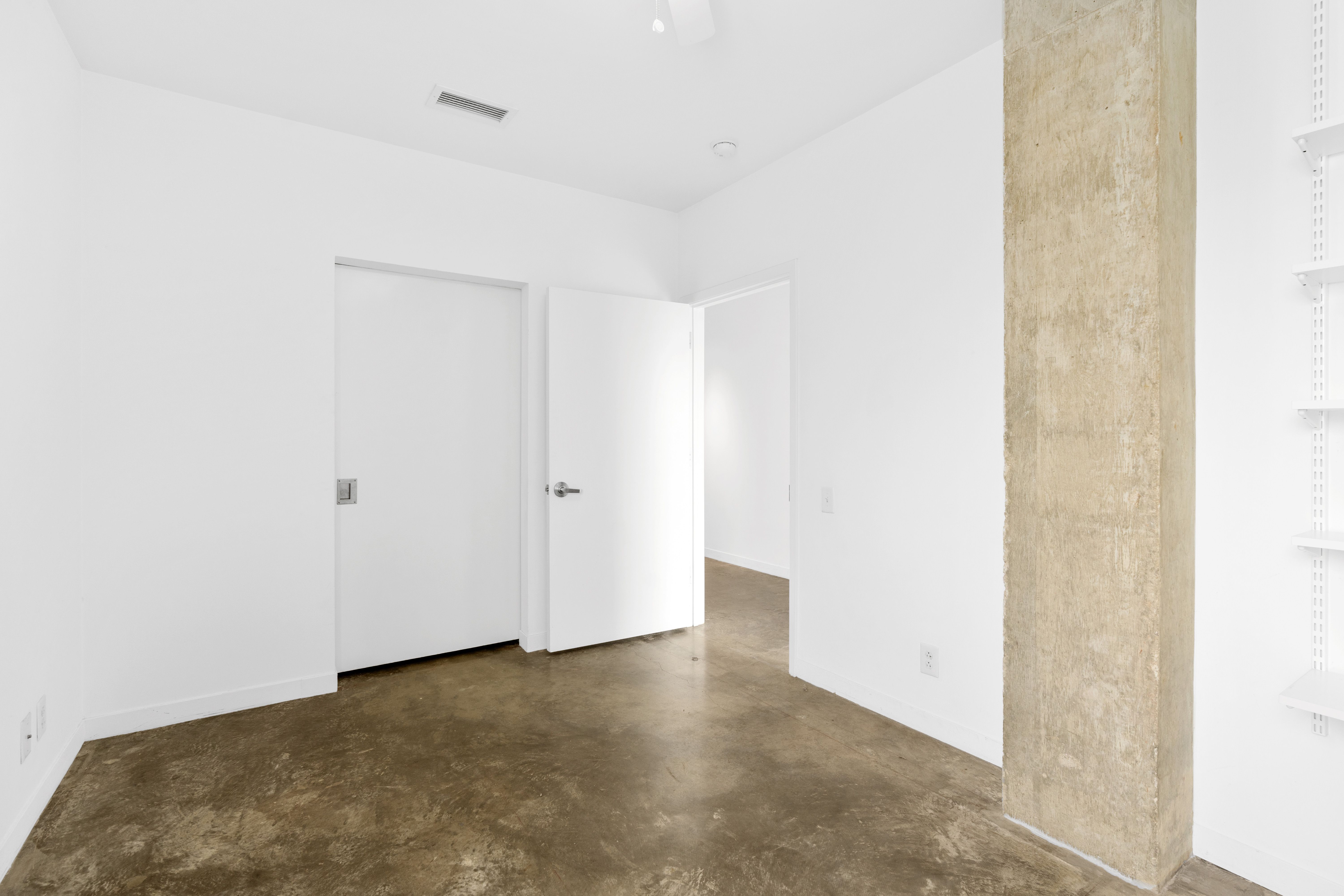  Modern Loft in Historic King William - 物件實景