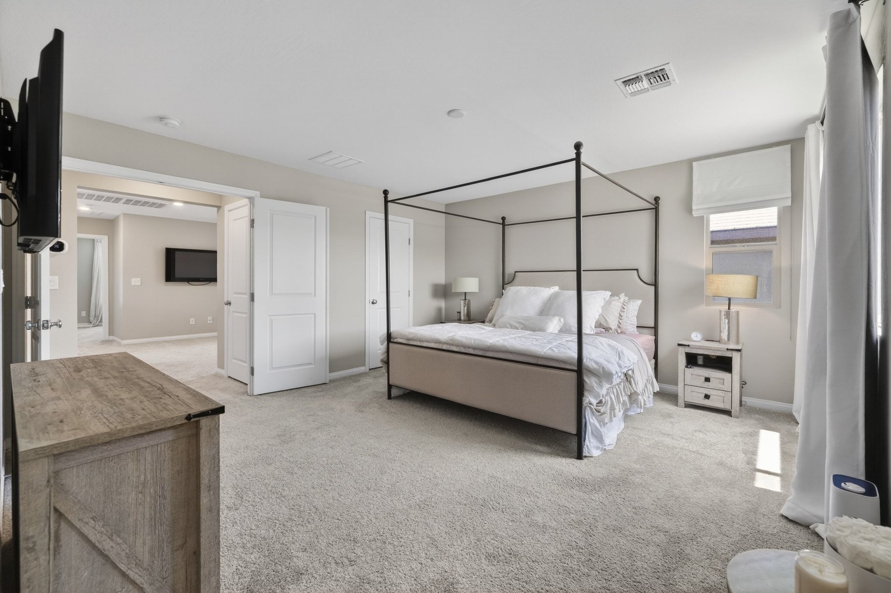  Exceptionally Kept Home inside the Golden Zip Code - 物件實景