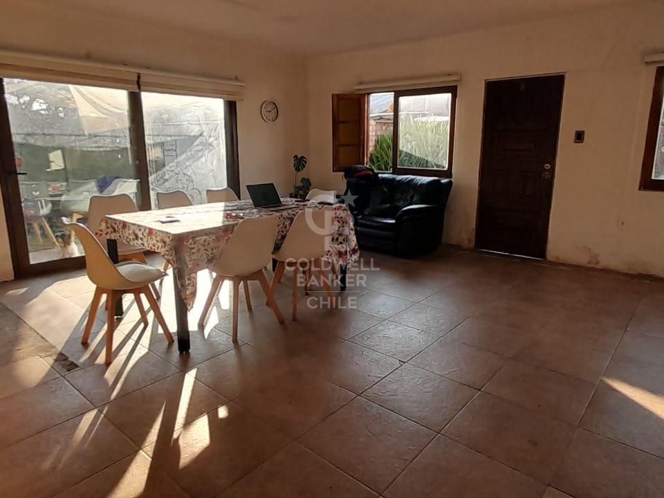 La Reina, Chile, 4 Bedrooms Bedrooms, ,3 BathroomsBathrooms,Residential,For Sale,1902593