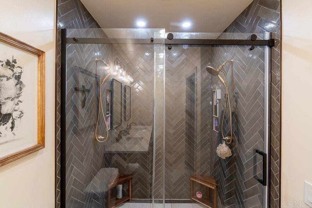 Temecula, California, 92592, United States, 3 Bedrooms Bedrooms, ,3 BathroomsBathrooms,Residential,For Sale,1997164