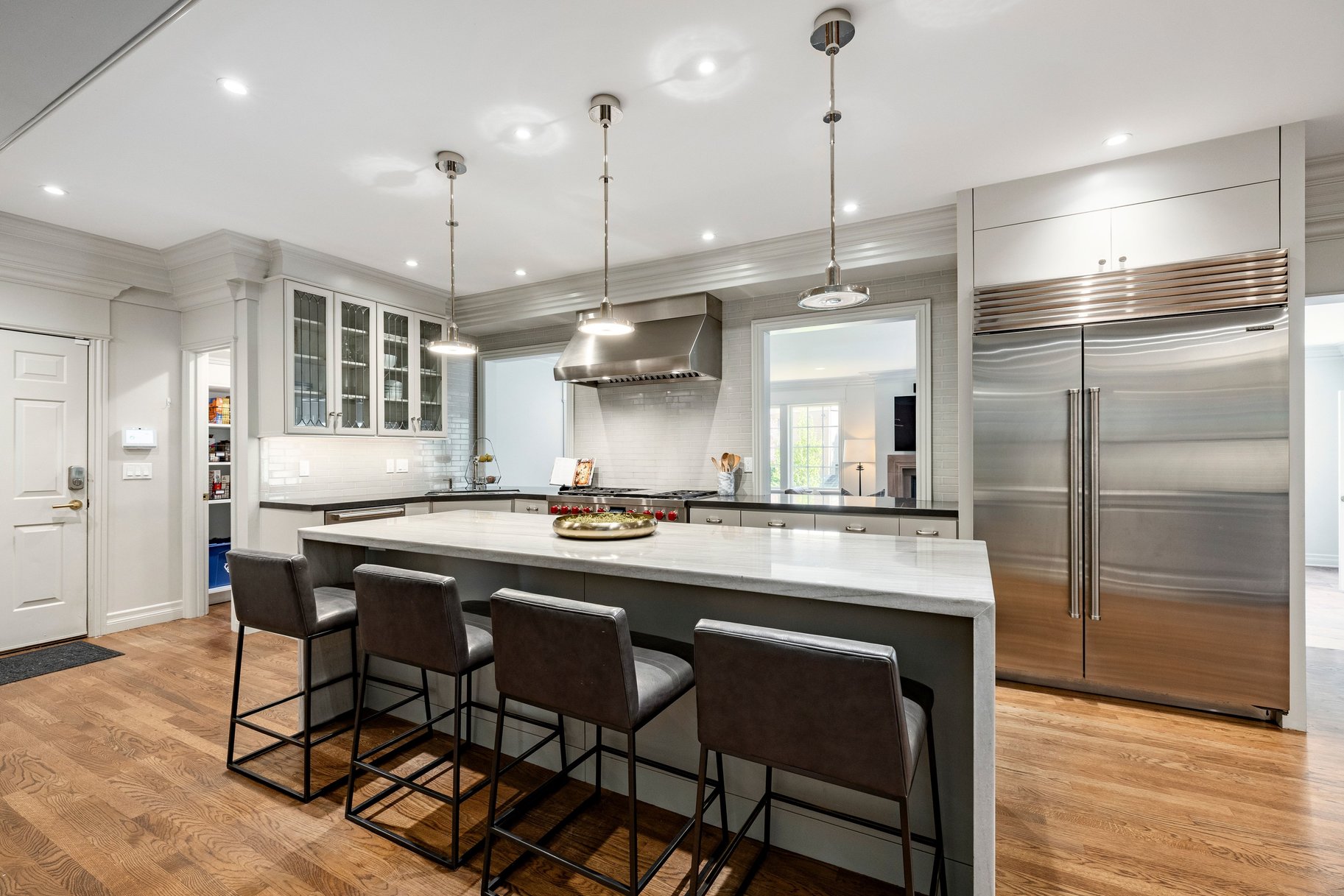  BEAUTIFULLY UPDATED FEDERAL HEIGHTS TWO STORY HOME - 物件實景