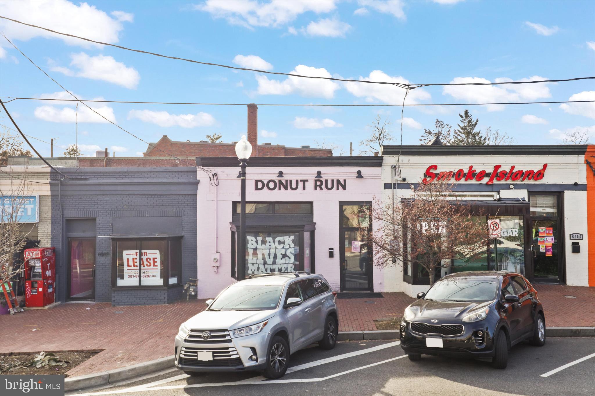 Washington, District of Columbia, 20012, United States, 2 Bedrooms Bedrooms, ,2 BathroomsBathrooms,Residential,For Sale,1983758