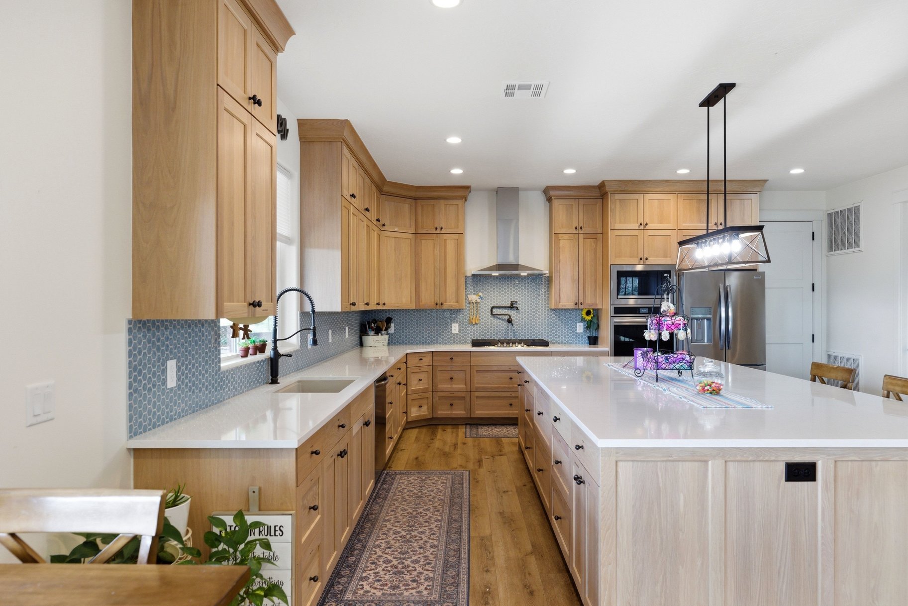  5 Acres • Two Homes In One • Horse Property With Flexible Living Options - 物件實景