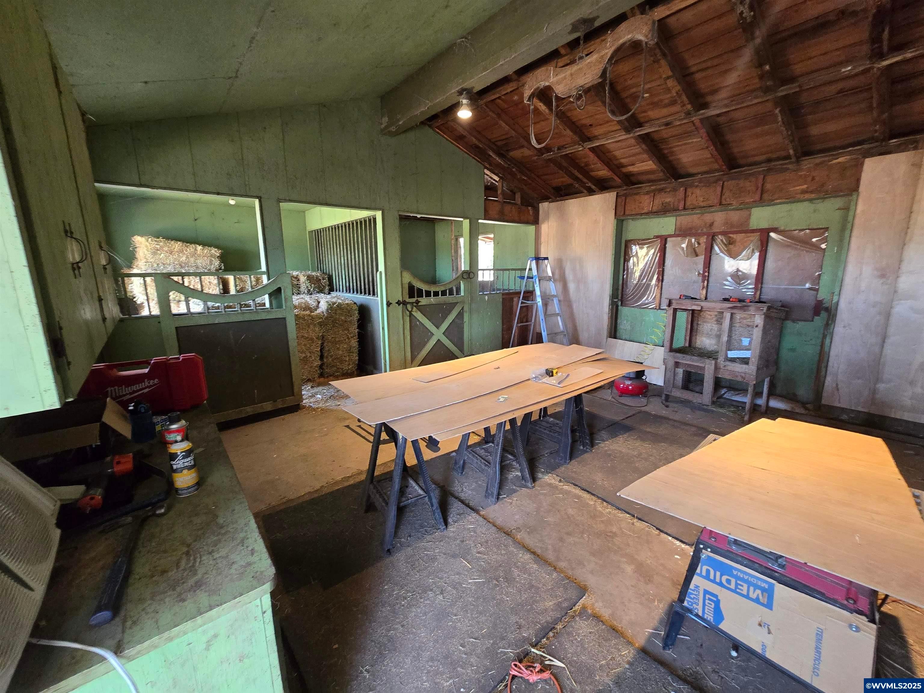 Lebanon, Oregon, 97355, United States, 3 Bedrooms Bedrooms, ,2 BathroomsBathrooms,Residential,For Sale,1911753