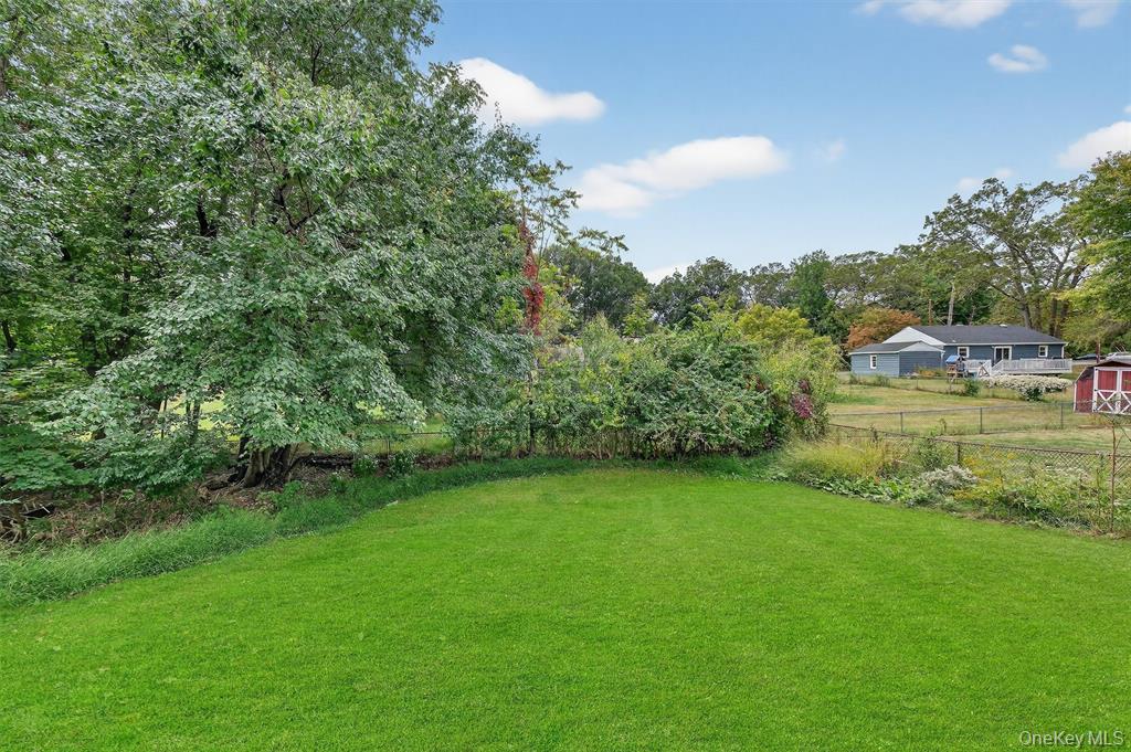 New Windsor, New York, 12553, United States, 4 Bedrooms Bedrooms, ,2 BathroomsBathrooms,Residential,For Sale,1977430