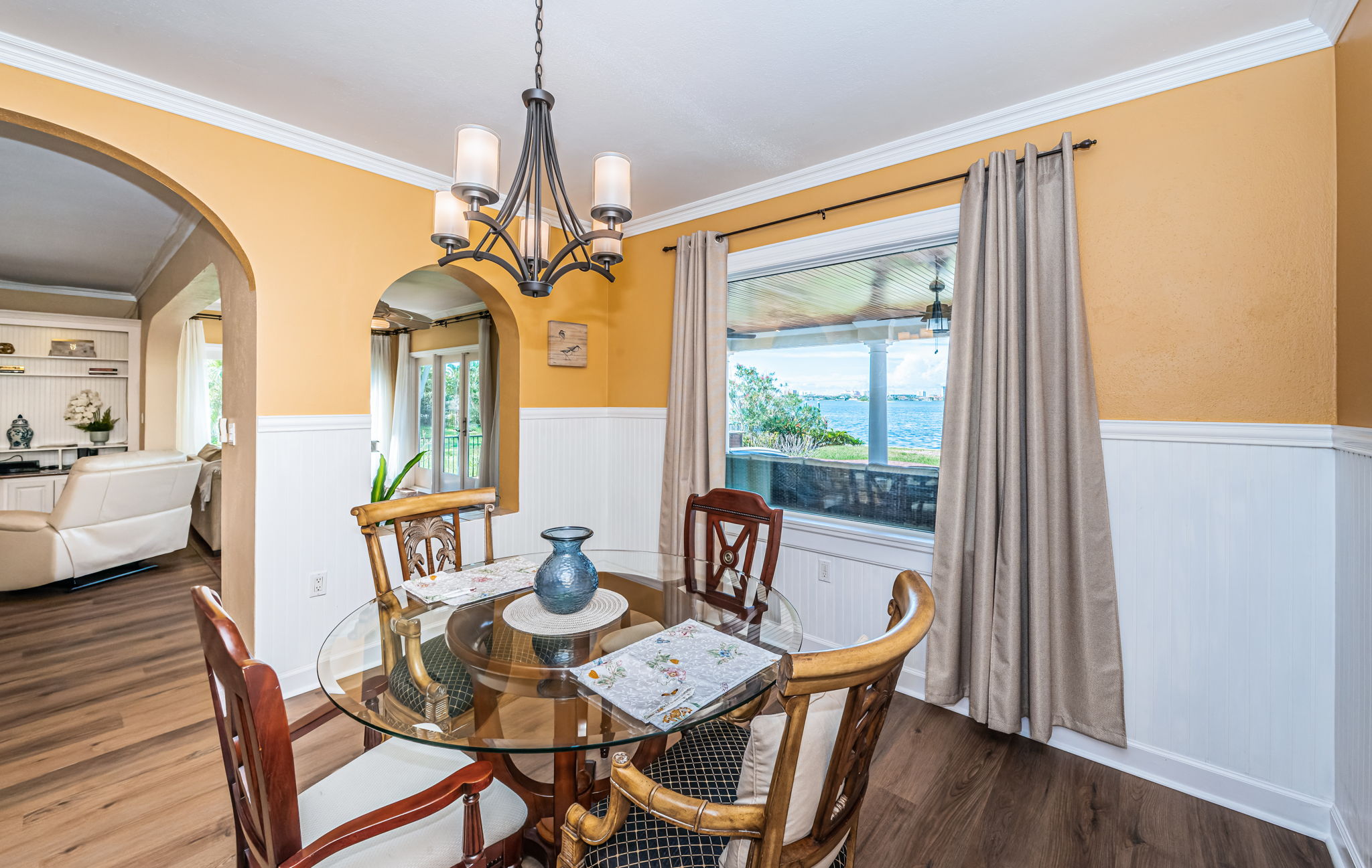 Clearwater, Florida, 33755, United States, 2 Bedrooms Bedrooms, ,2 BathroomsBathrooms,Residential,For Sale,1978253