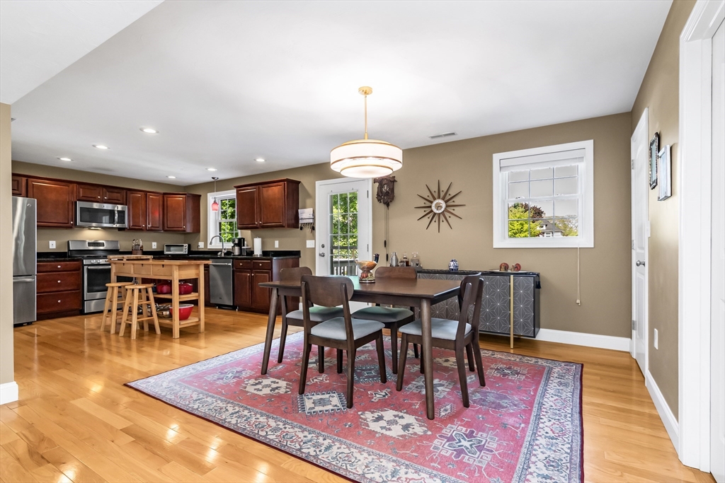 Haverhill, Massachusetts, 01830, United States, 3 Bedrooms Bedrooms, ,3 BathroomsBathrooms,Residential,For Sale,2048419