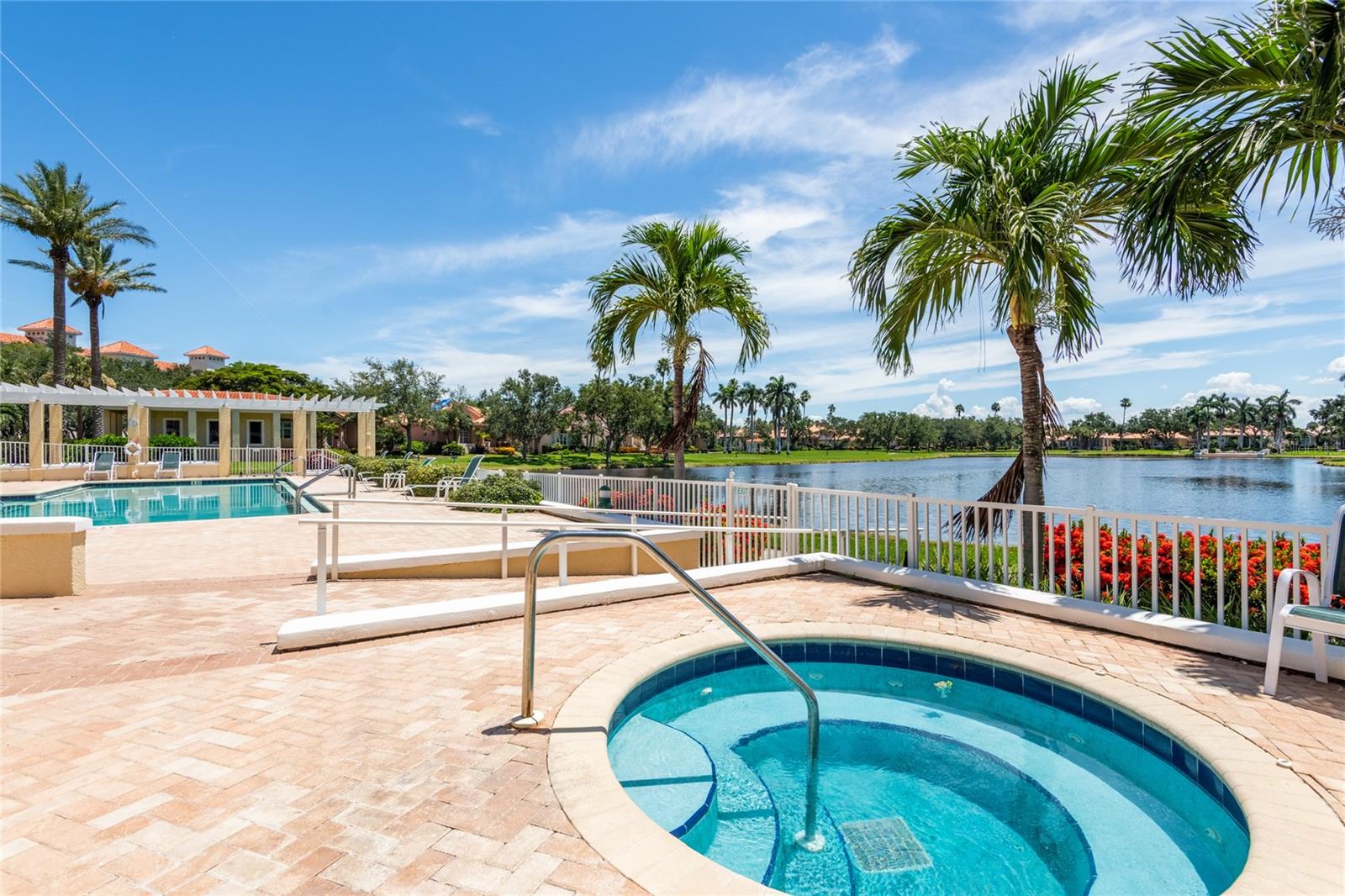 St. Petersburg, Florida, 33711, United States, 4 Bedrooms Bedrooms, ,4 BathroomsBathrooms,Residential,For Sale,1900665