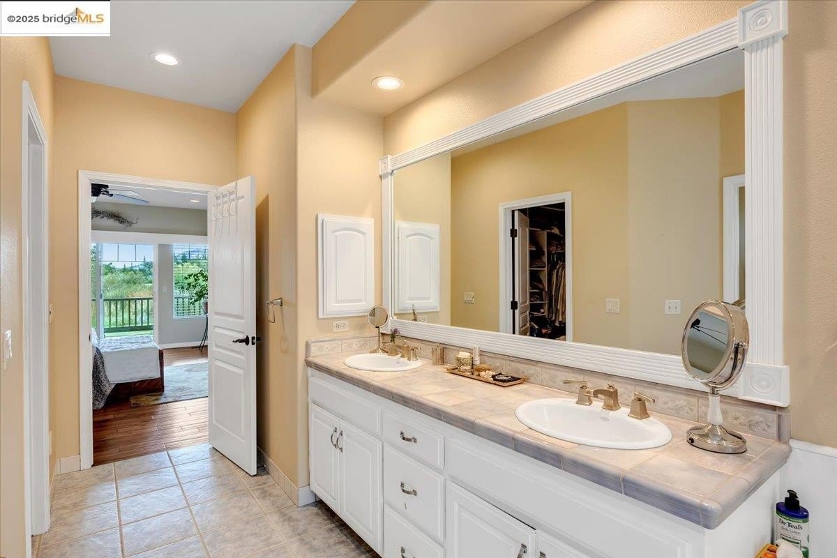 Angels Camp, California, 95222, United States, 3 Bedrooms Bedrooms, ,2 BathroomsBathrooms,Residential,For Sale,1956935